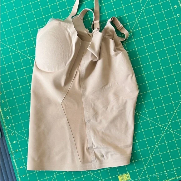 Wow! Honeylove Shapewear Crossover Camisole, sand, size small, like new! - Picture 6 of 8